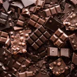 Homemade chocolate bars – rustic, crunchy and rich cacao treats